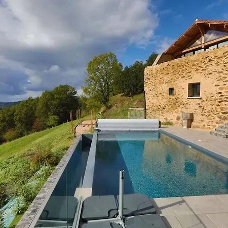 Aubie Superbe Propriete Pour 20 Avec Piscine Holiday home *