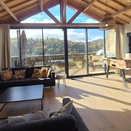 Aubie Superbe Propriete Pour 20 Avec Piscine Latouille-Lentillac