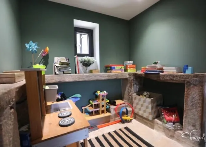 Aubié Superbe Propriété Pour 20 Avec Piscine *