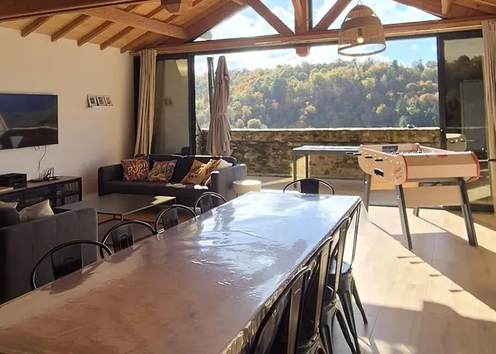 Aubié Superbe Propriété Pour 20 Avec Piscine