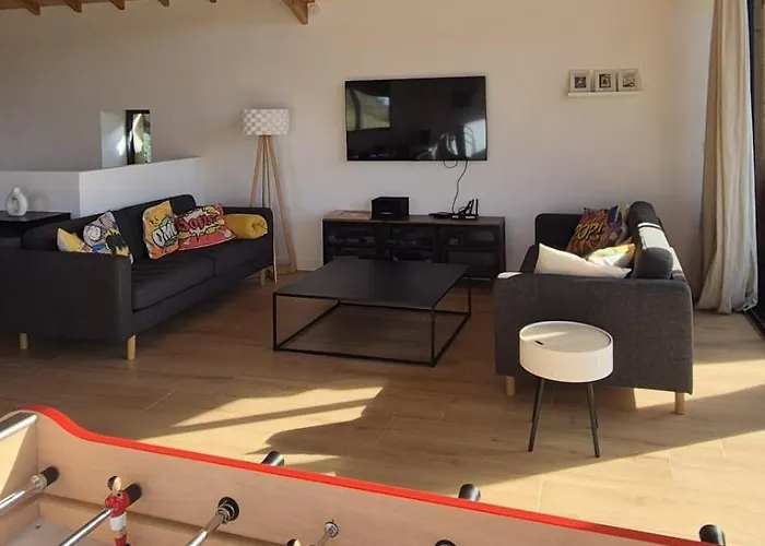 Hébergement de vacances Aubié Superbe Propriété Pour 20 Avec Piscine *