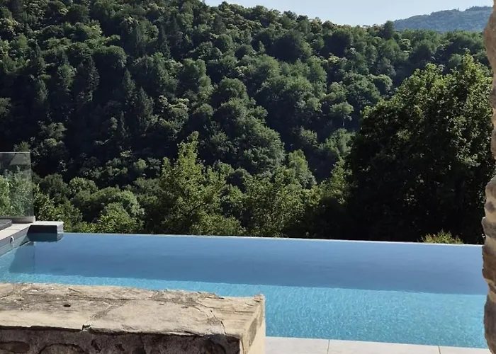 Aubié Superbe Propriété Pour 20 Avec Piscine Hébergement de vacances *